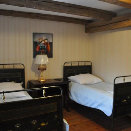 Ostoya Inn & Granary Ясенка Стая снимка