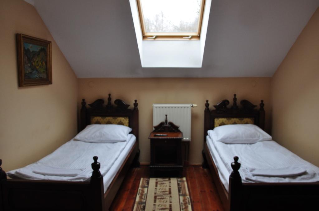 Ostoya Inn & Granary Ясенка Стая снимка