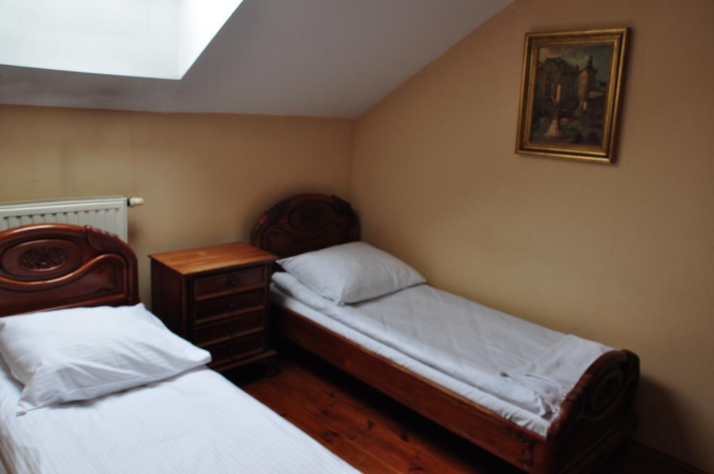 Ostoya Inn & Granary Ясенка Стая снимка