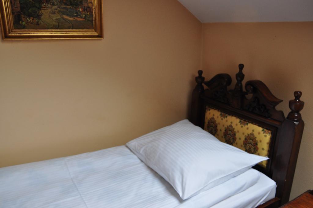Ostoya Inn & Granary Ясенка Стая снимка