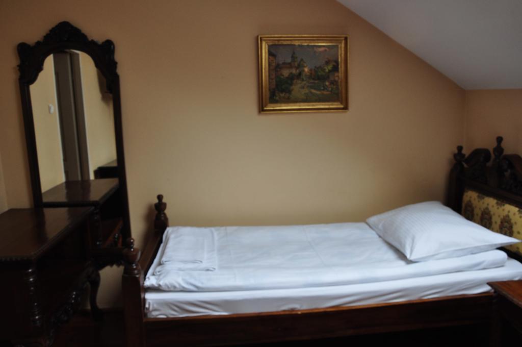 Ostoya Inn & Granary Ясенка Стая снимка