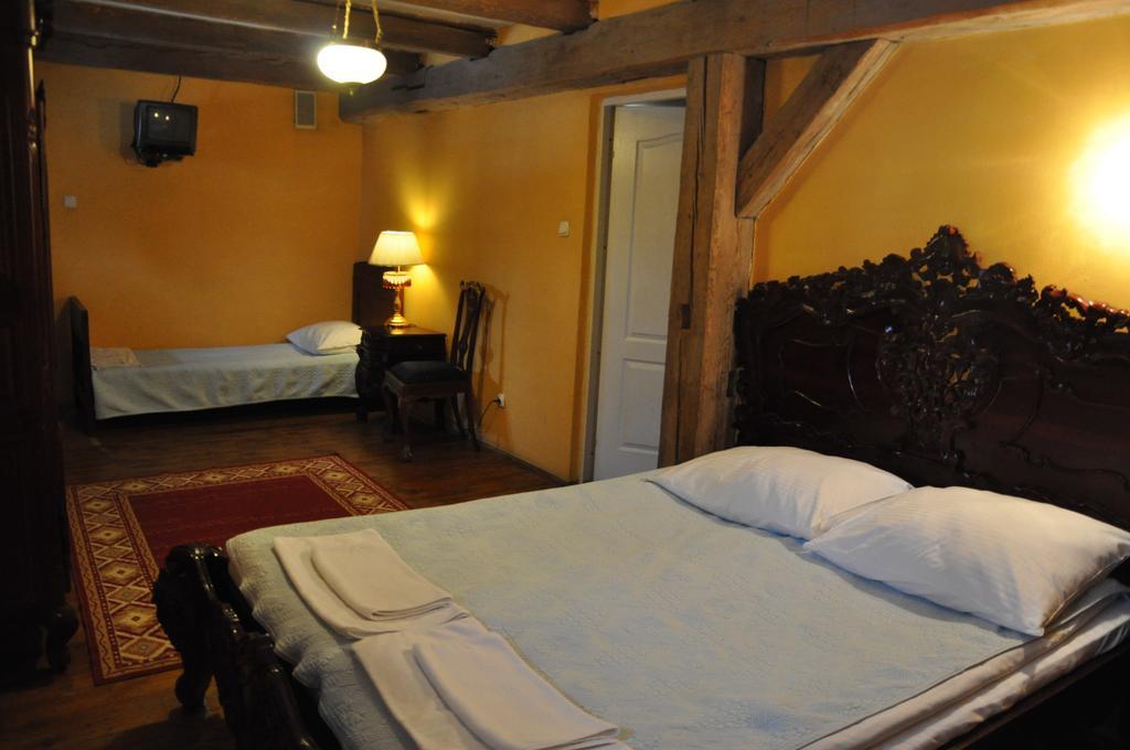 Ostoya Inn & Granary Ясенка Стая снимка
